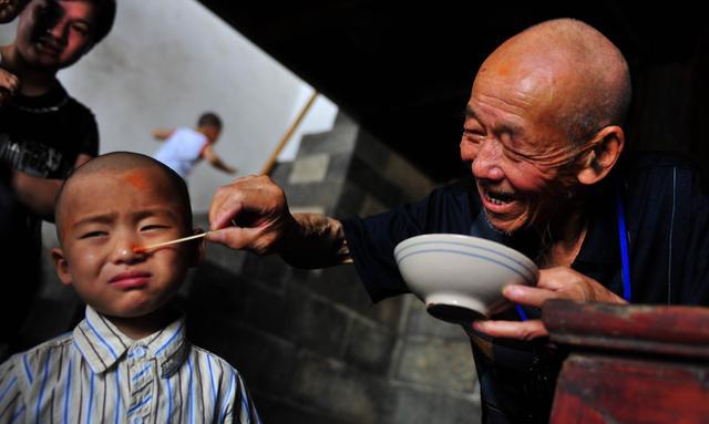 下载.jpg